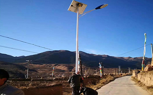 阿勒泰智慧路灯安装必备设计要素：打造高效智能的城市照明系统