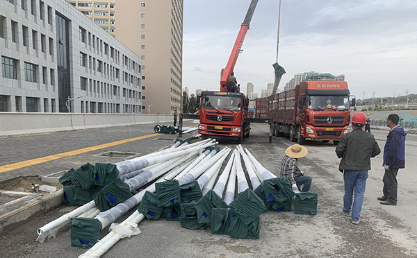 农村阿勒泰太阳能路灯安装全解析：庭院阿勒泰太阳能路灯施工指南